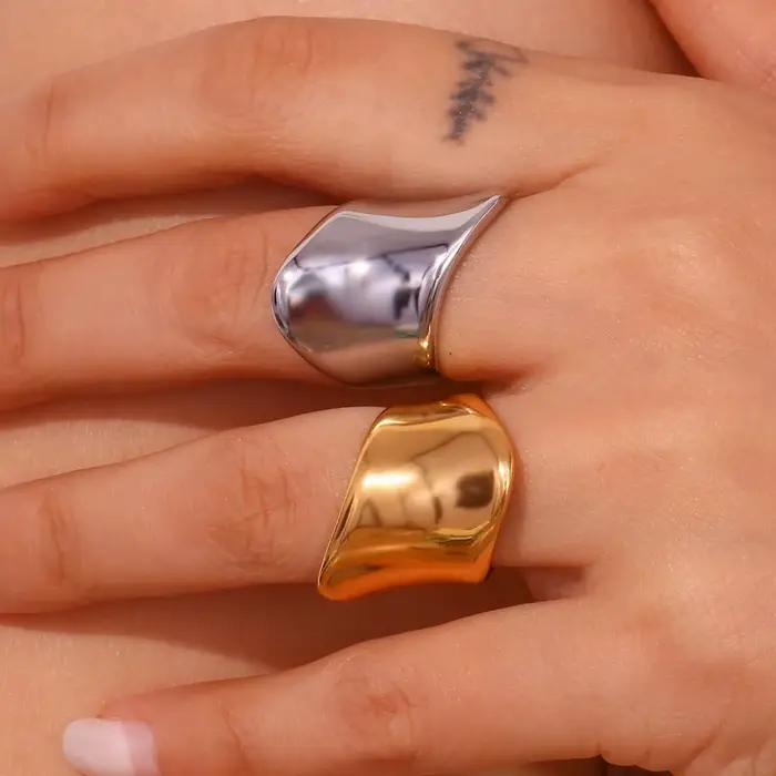 La. Muses – bague minimaliste en acier inoxydable pour femmes