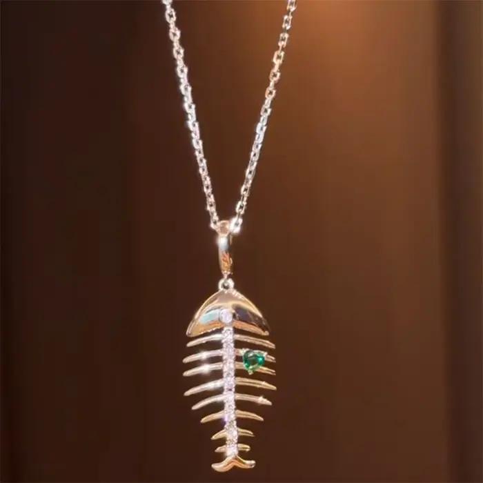 Collier tendance en diamants verts plaqués argent avec cristal et zirconium pour femmes occasions spéciales mariage soirée festive