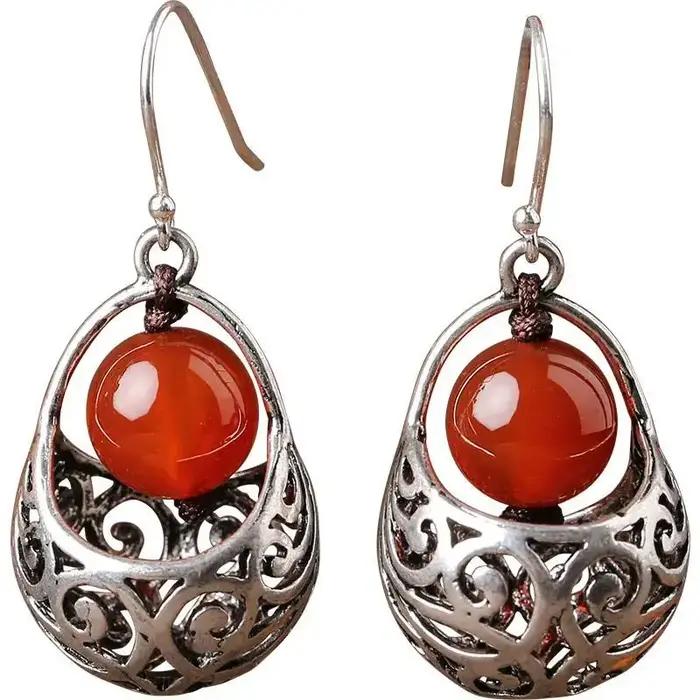 Boucles d'oreilles en placage d'argent serties de zirconium rouge style ethnique pour femmes occasions spéciales élégantes