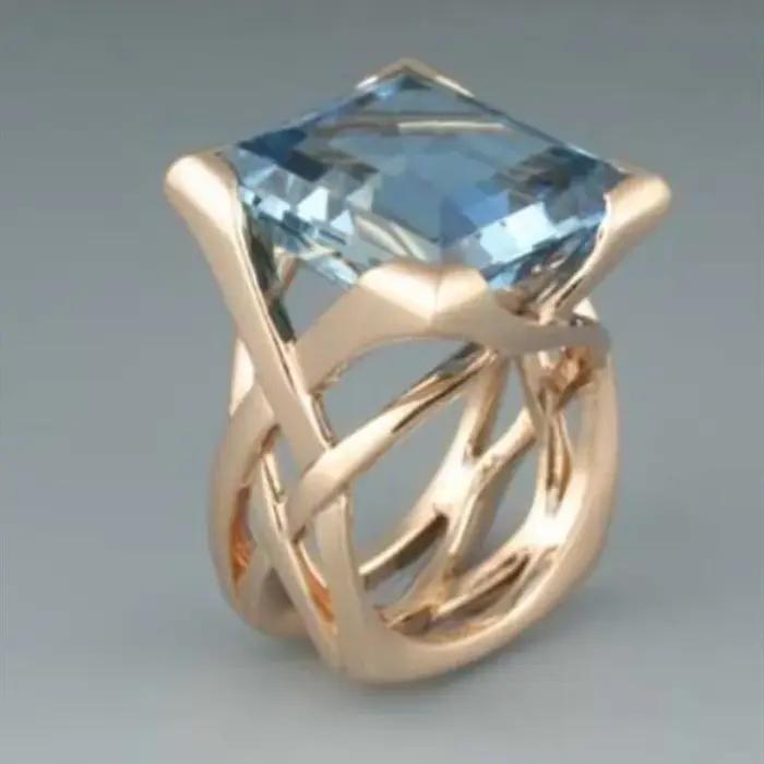 Bague ajourée sertie de zirconium bleu en plaqué or 14k pour femmes romantique cadeau de fiançailles alliance de mariage occasions spéciales