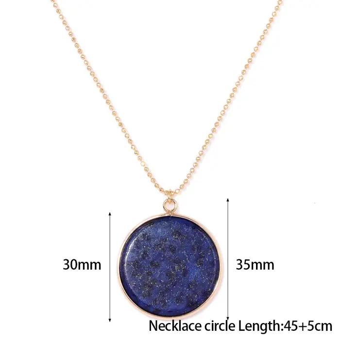 Collier pendentif en lapis-lazuli bleu irrégulier