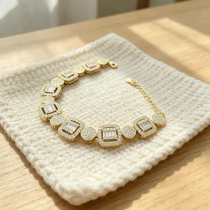 Bracelet tennis tendance en zircon carré et rond