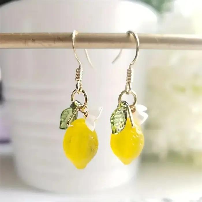 Boucles d'oreilles pendantes en forme de citron