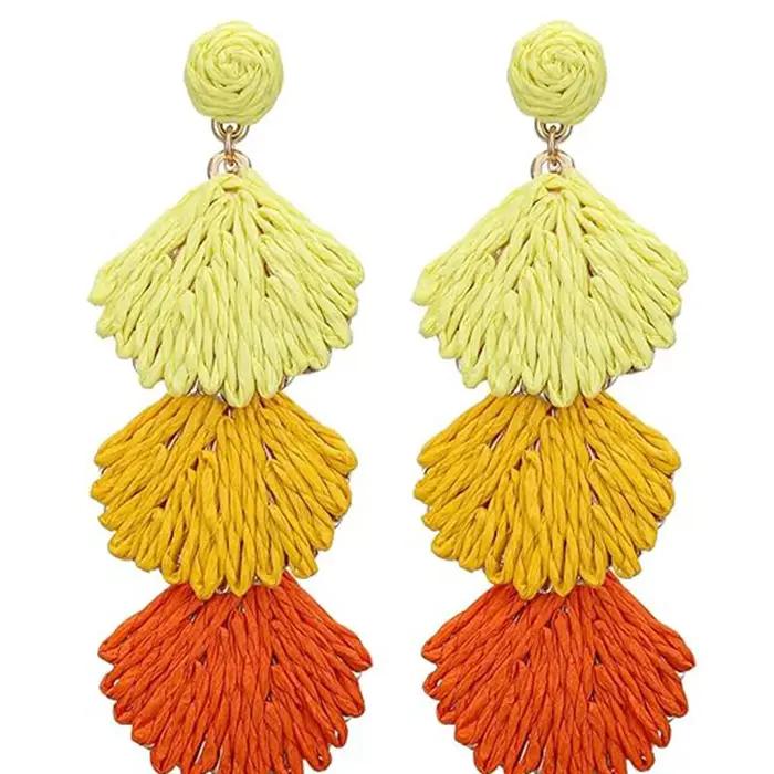 Boucles d'oreilles pendantes en raphia pour femmes