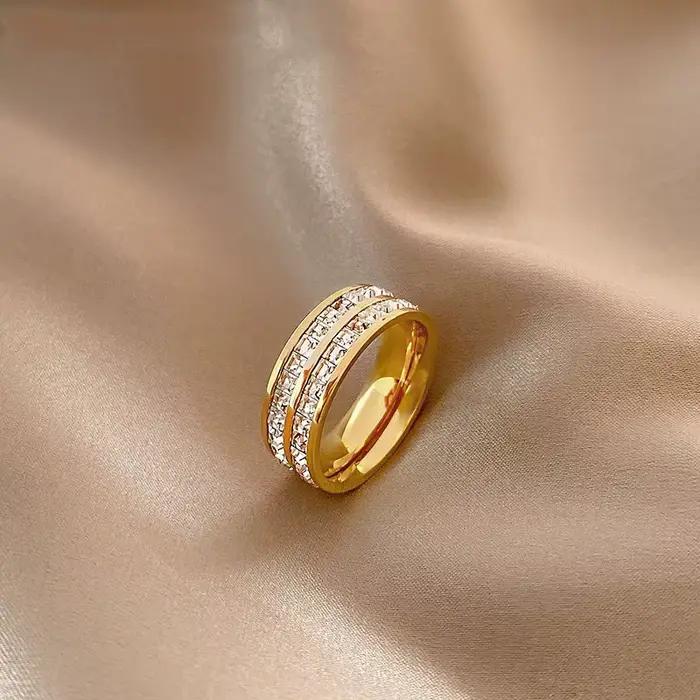 Bague de Luxe en Acier Inoxydable Or Rose Double Rangée Zircon Fiançailles Mariage Bijou Femme Occasions Spéciales