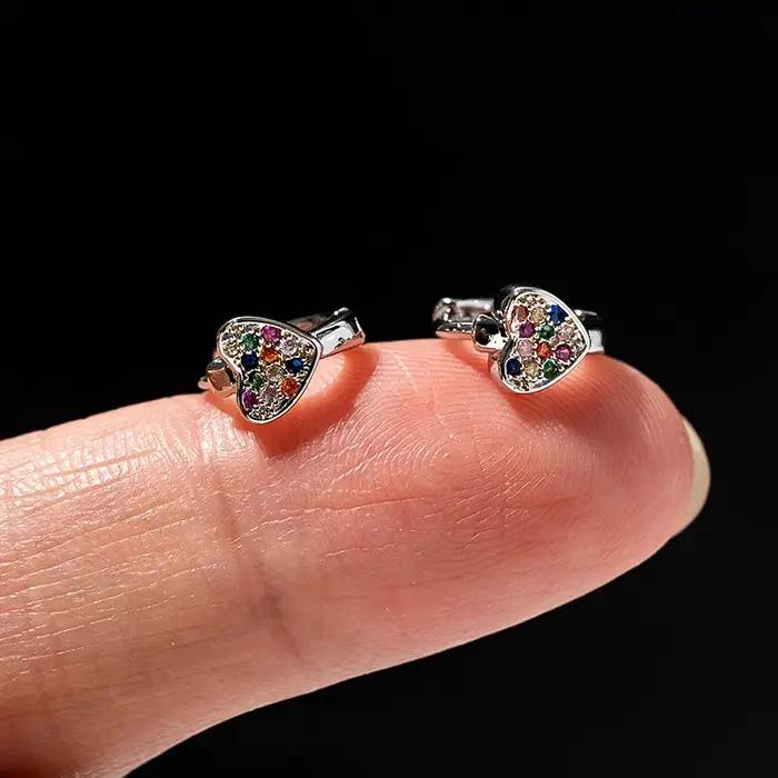 Petites boucles d'oreilles Cartilage en forme de cœur
