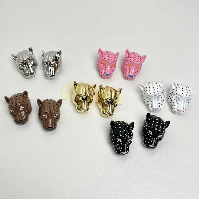 Boucles d'oreilles tête de léopard en émail pour femmes, bijoux de soirée, design unique, accessoire de déclaration robuste