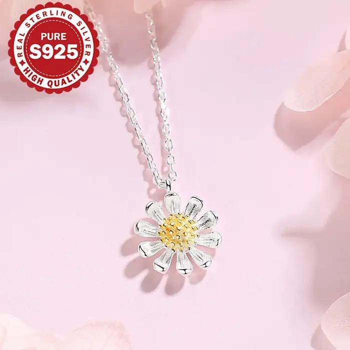 Un collier tendance pour femme