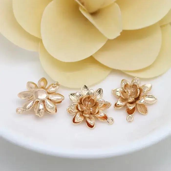 (1547) 4 pièces de pendentifs en laiton plaqué or champagne 24K