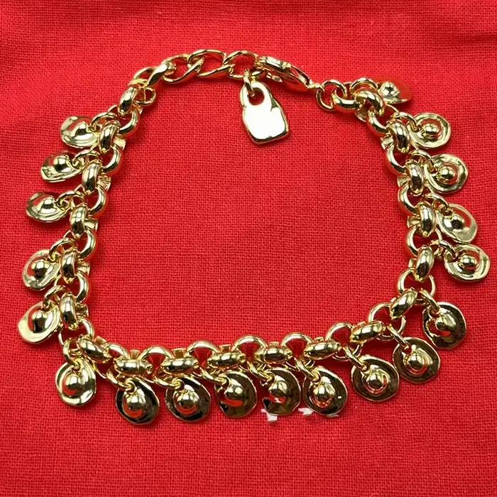 Ensemble de bracelets espagnols avec finitions métalliques variées pour création de bijoux personnalisés et cadeaux d'occasion
