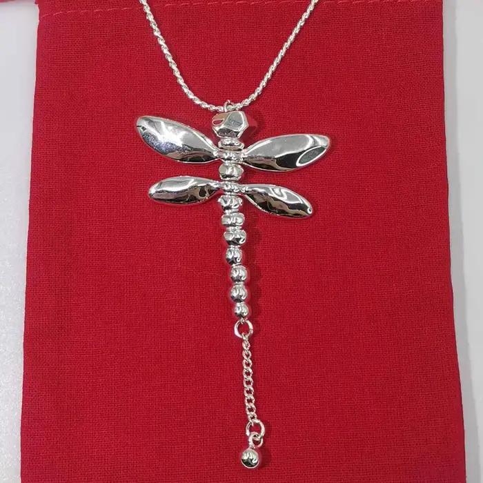 Collier libellule en argent au Design Unique