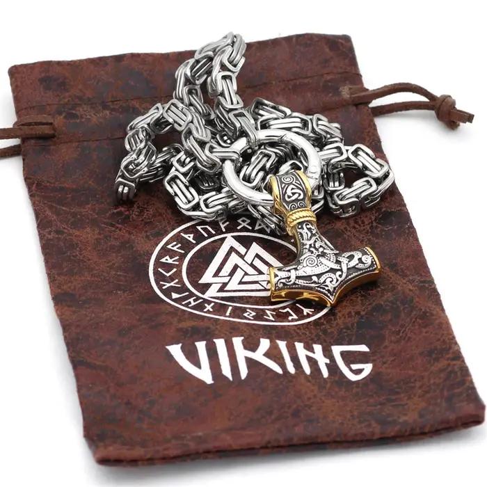 Collier loup celtique nordique avec pendentif tête de loup Viking en acier inoxydable, amulette nordique pour hommes, bijou punk pour parties et occasions spéciales