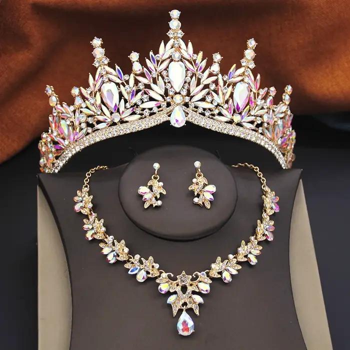 Parures de bijoux de mariée Princesse pour femmes : Couronnes, diadèmes, colliers ras-du-cou et bouc