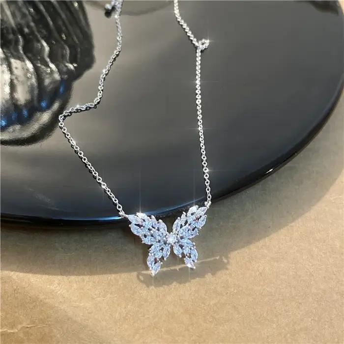 Ins-Collier de Luxe en Forme de Papillon pour Femme