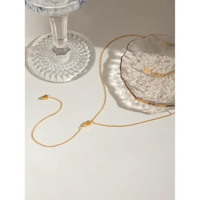 Zora – pendentif minimaliste en strass blancs pour femmes