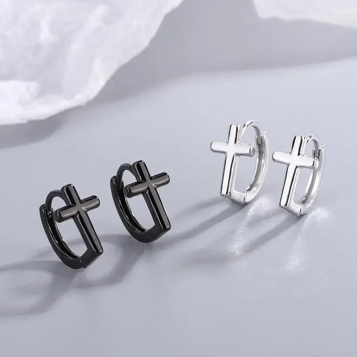 Boucles d'oreilles croisées en argent sterling 925 à clous pour femmes, symboles de beauté et de modernité, bijoux fin de luxe pour occasions spéciales