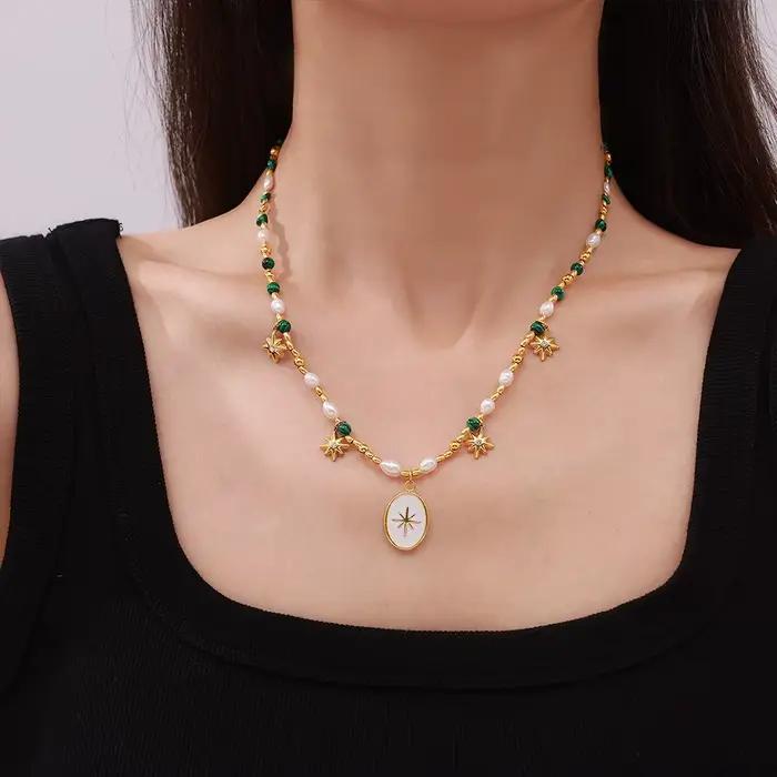 Palace-Collier de Luxe Plaqué Or avec Pendentif Rayons pour Femme