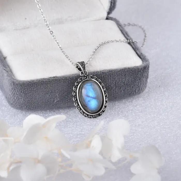 Pendentif en Labrumen Naturel Plaqué Argent pour Femme