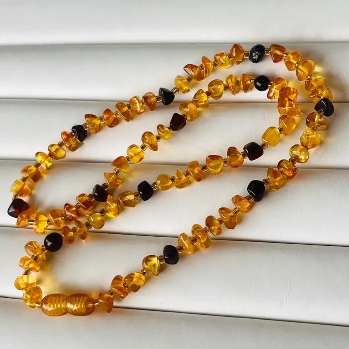 Collier en ambre naturel pour femmes