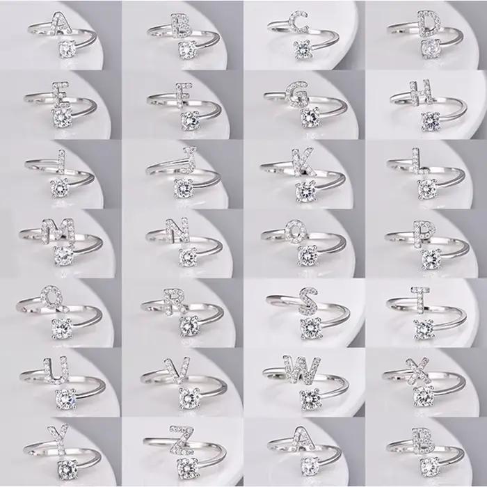 Bague Alphabet English en Argent Sterling 925 avec Zircon Blanc Clair - Bijou Élégant et Personnalisable pour Femme Occasions Spéciales
