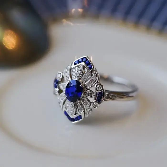 Bagues de luxe en saphir bleu clair pour femmes