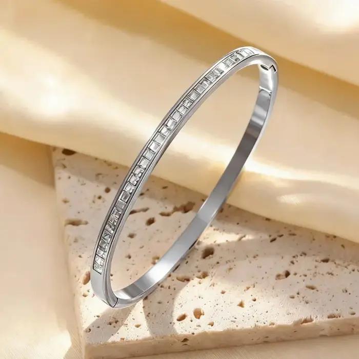 Ensemble de bracelets en acier inoxydable et zircon en forme de cœur