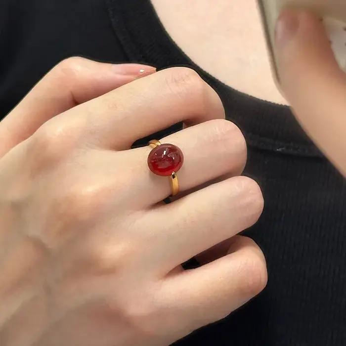 Bagues simples rétro en calcédoine naturelle rouge pour femmes