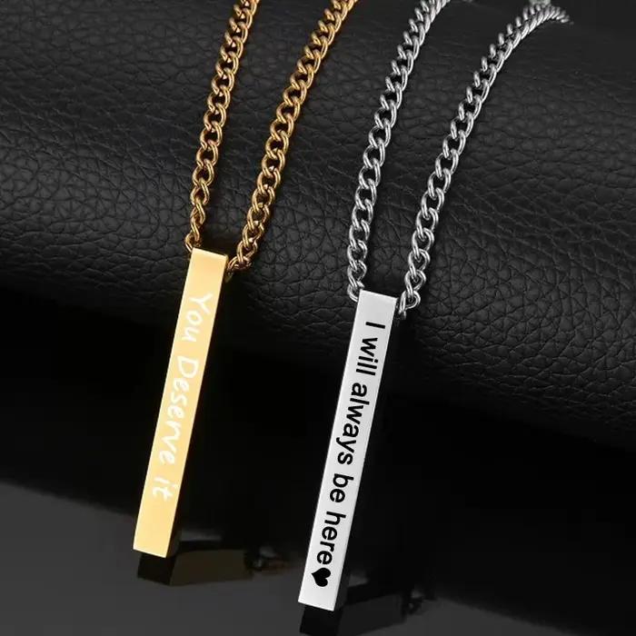Collier personnalisé en acier inoxydable avec nom et Date
