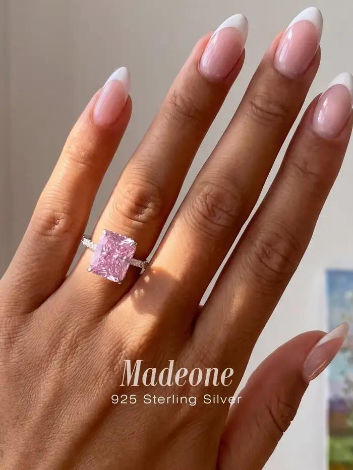 Bague carrée unique et brillante en argent sterling 925 avec zircon pour femme