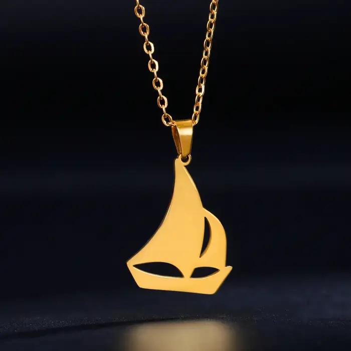 Collier bateau à voile