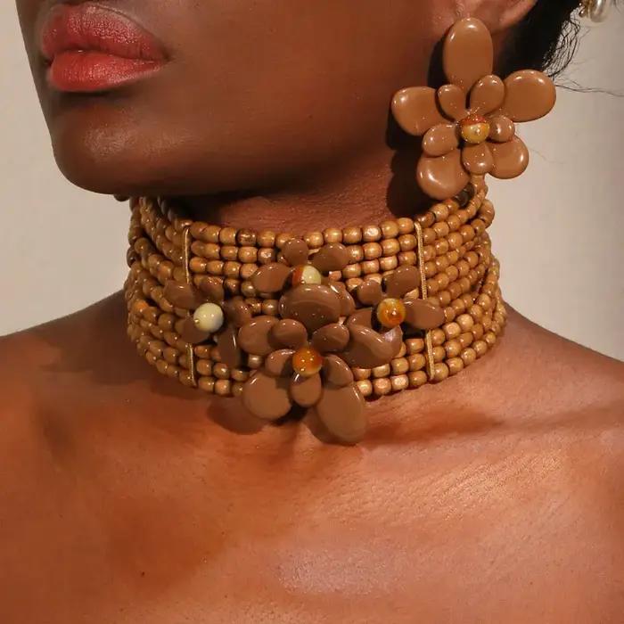 Déclaration Vintage perles Chocker collier et boucles d'oreilles fleurs Design femmes à la mode bijoux de fête de mariage