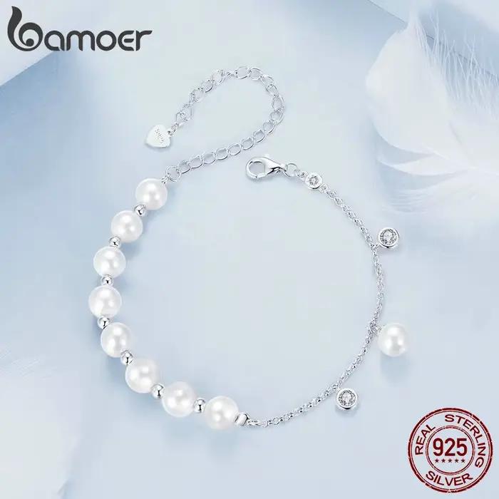 Bracelet de perles en argent regardé 925