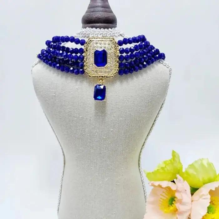Un collier de perles Vintage pour femmes