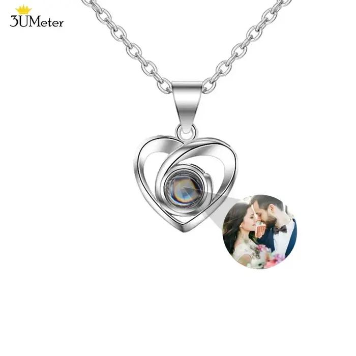 Collier Photo Personnalisé avec Pendentif de Projetive de Fleurs de Rose pour Cadeaux Commémoratifs de Fêtes et Occasions Spéciales pour Femmes