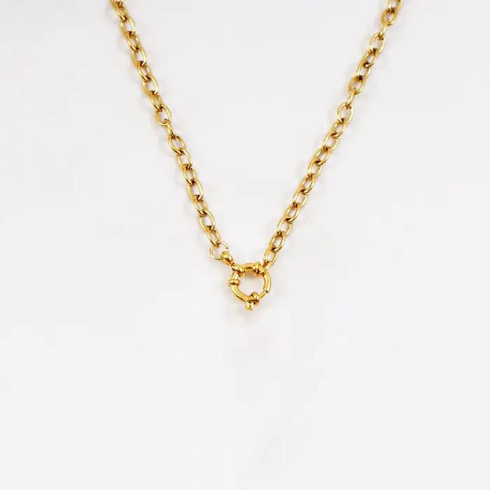 Collier vierge Maria pour femmes