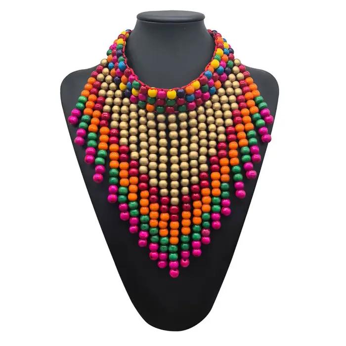 Collier bohème multicouche de perles en bois colorées, Long accessoire de Style ethnique exagéré pour femmes, forme géométrique faite à la main
