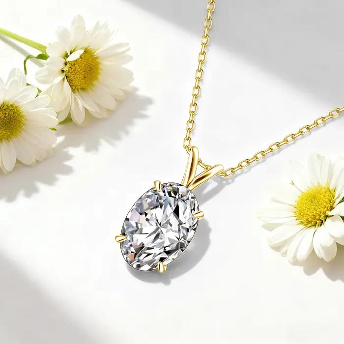 Collier pendentif solitaire en moissanite taille ovale pour femme
