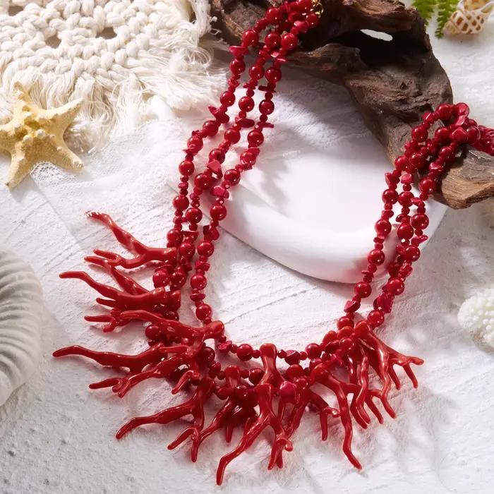 Collier multirangs exagéré en corail rouge pour femme
