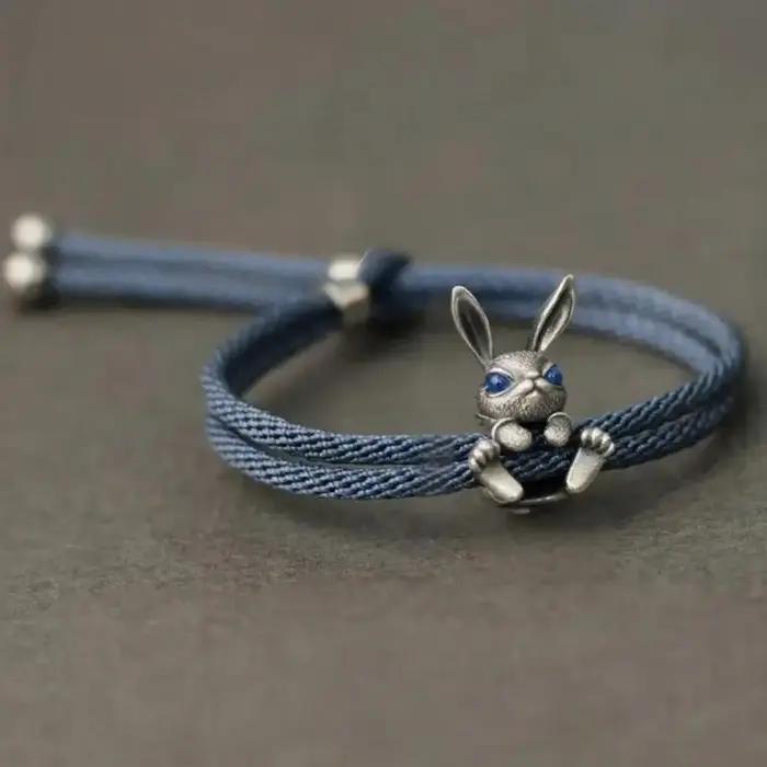 Bracelet réglable en chaîne de corde avec décor de lapin