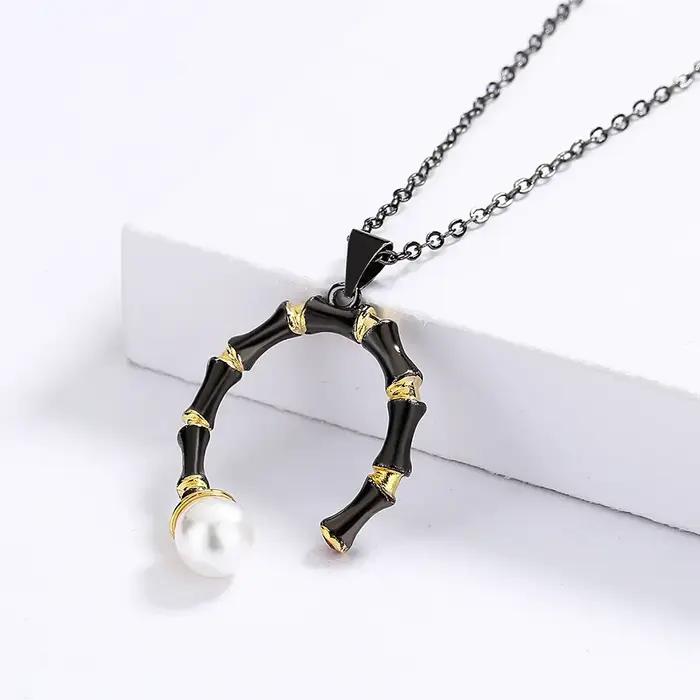 Collier en or noir et argent sterling 925 pour femmes pendentif unique avec zirconium pierre principale bijoux de fête occasions spéciales