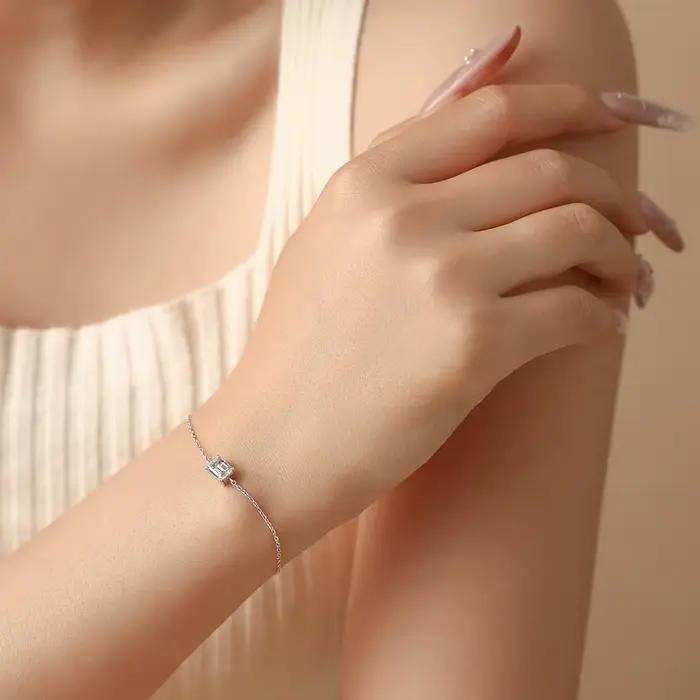 ATTAGEMS Bracelet en moissanite taille émeraude 1 carat