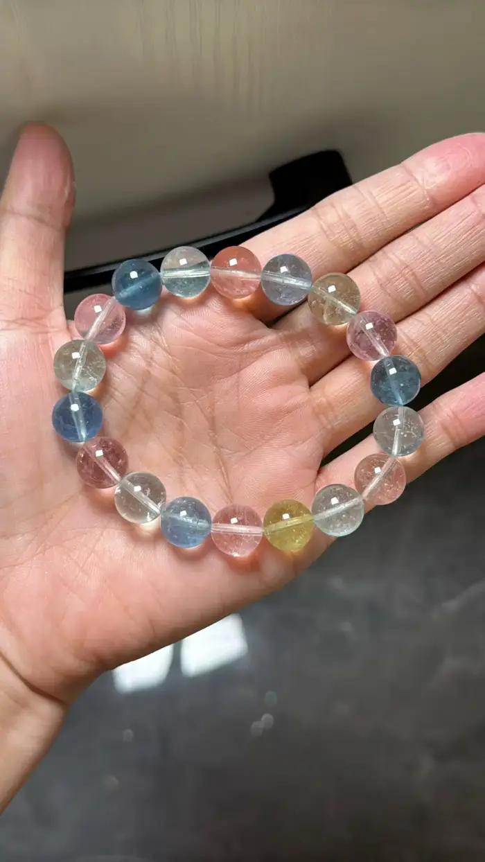 Bracelet rond en Quartz Morganite coloré bleu naturel