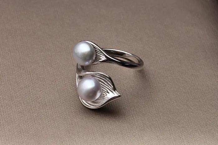 Bague en perles d'eau douce naturelles noires et blanches pour femmes