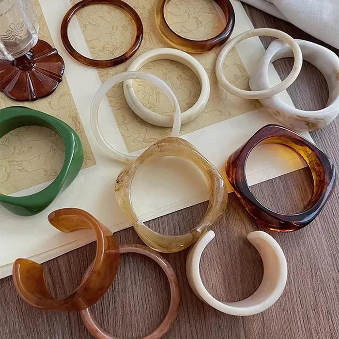 Bracelet carré rond irrégulier torsadé de forme géométrique pour femmes