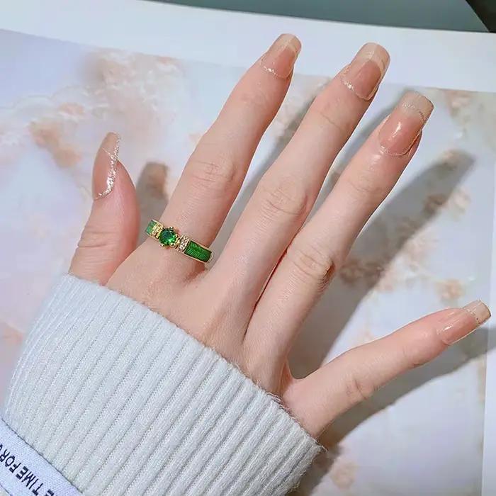 Bague en émail faite à la main verte simple pour femme
