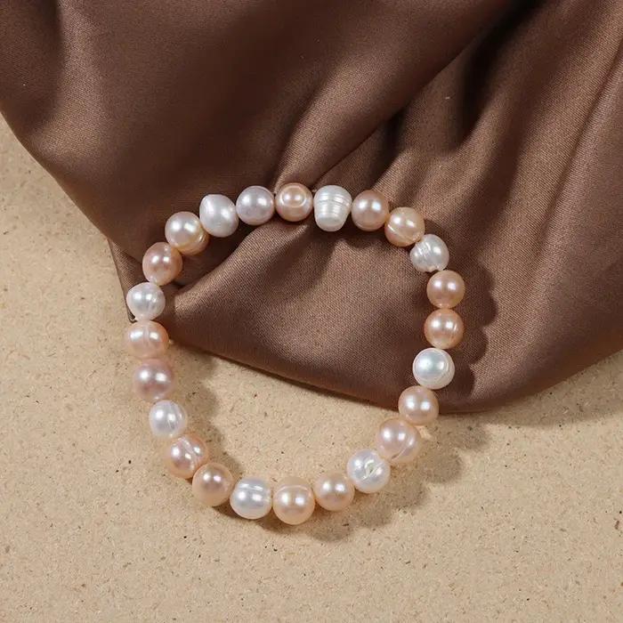 Bracelets élégants en perles naturelles d'eau douce pour femmes