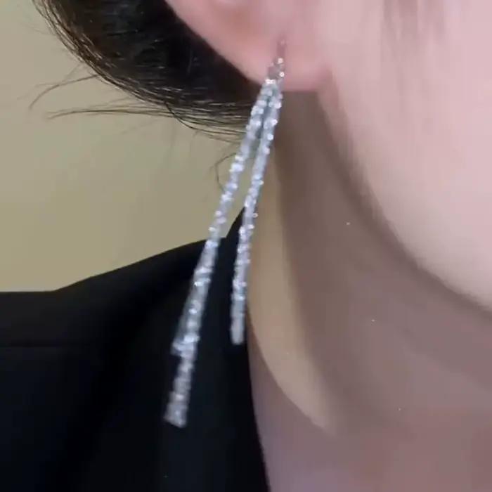 Boucles d'oreilles longues à pampilles pour femmes