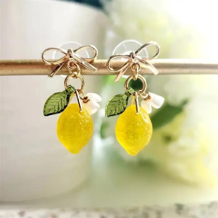 Boucles d'oreilles pendantes en forme de citron