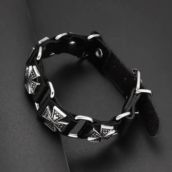 Bracelet croix irlandaise en cuir rétro pour hommes