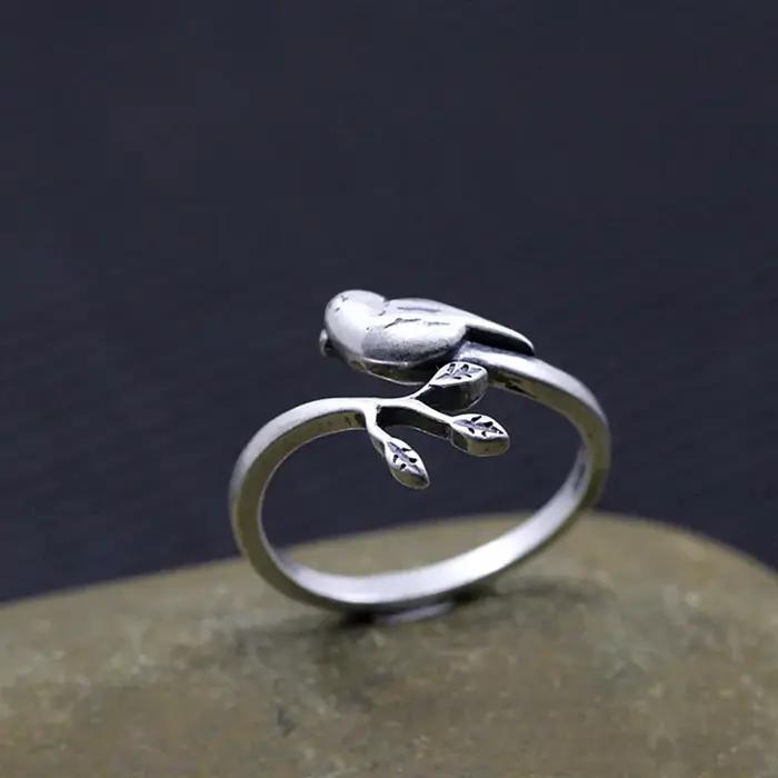 Bague ouverte réglable en argent Sterling 925 sertie d'un oiseau de compagnie ethnie pour femmes occasions festives et cadeaux spéciaux